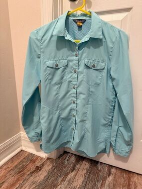 Eddie Bauer Pale Blue Women's Button-Up Shirt